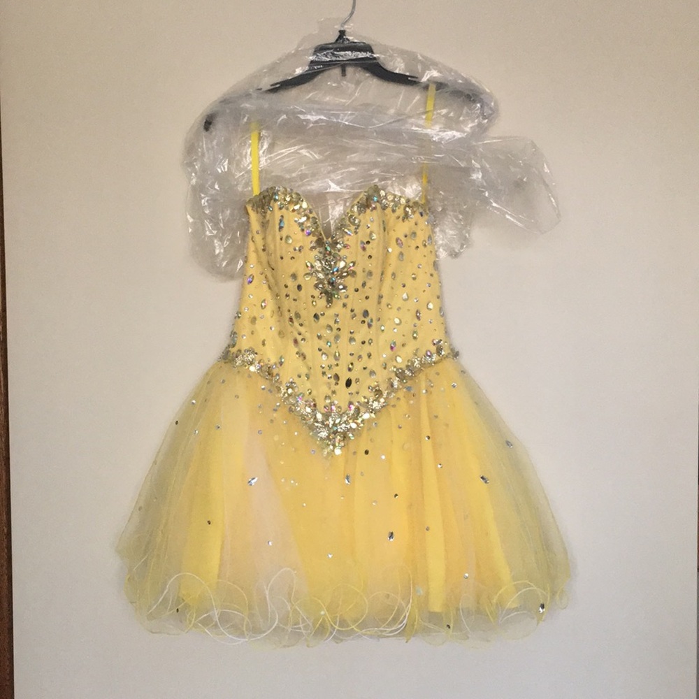 Mori Lee Yellow Homecoming Dress